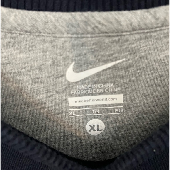 Nike Crew Jacket - Picture 2 of 3